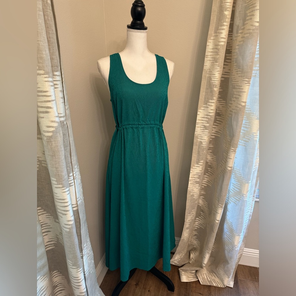 Athleta Dress 💚 - Picture 2 of 12